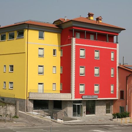 Hotel 5 Vie Almenno San Salvatore Exteriör bild
