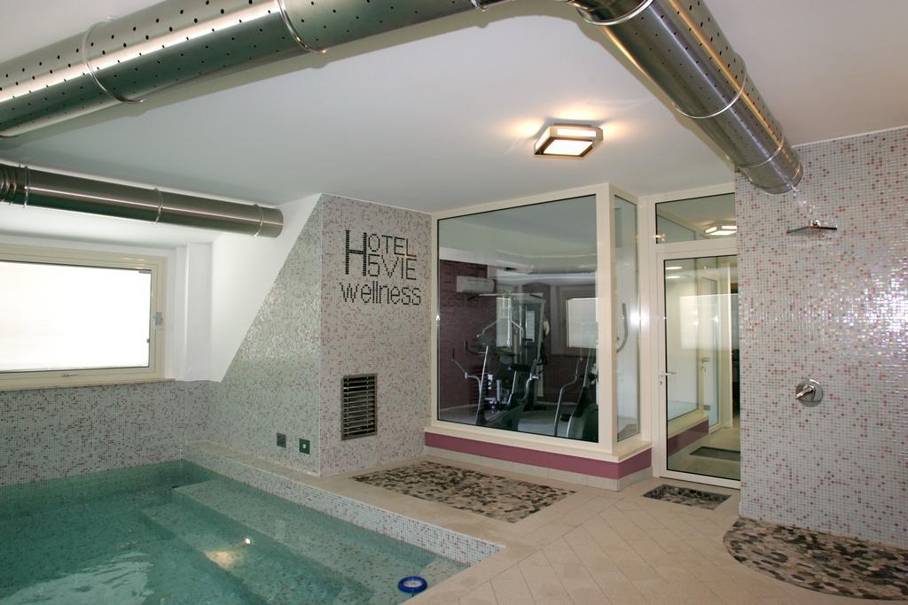 Hotel 5 Vie Almenno San Salvatore Exteriör bild